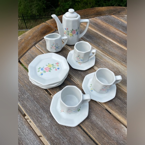 HONGHUA CRAFT Porcelain MINIATURE 13 piece Doll Tea set Vintage Mid Century - Picture 1 of 4